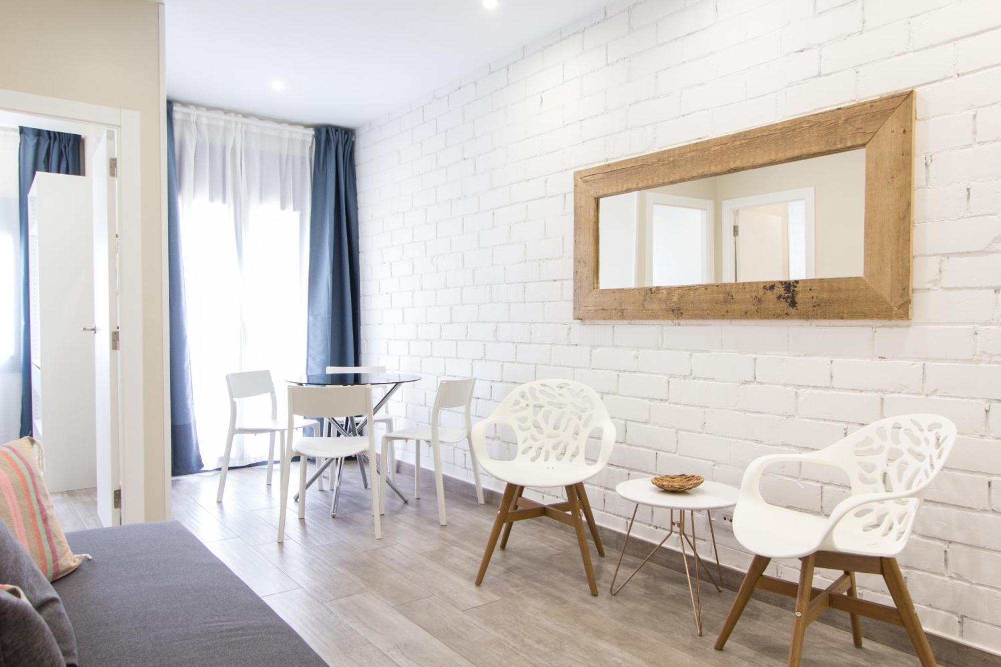 Novus Homes Barcelona Santa Eulalia Л'Успіталет-да-Любрагат Екстер'єр фото
